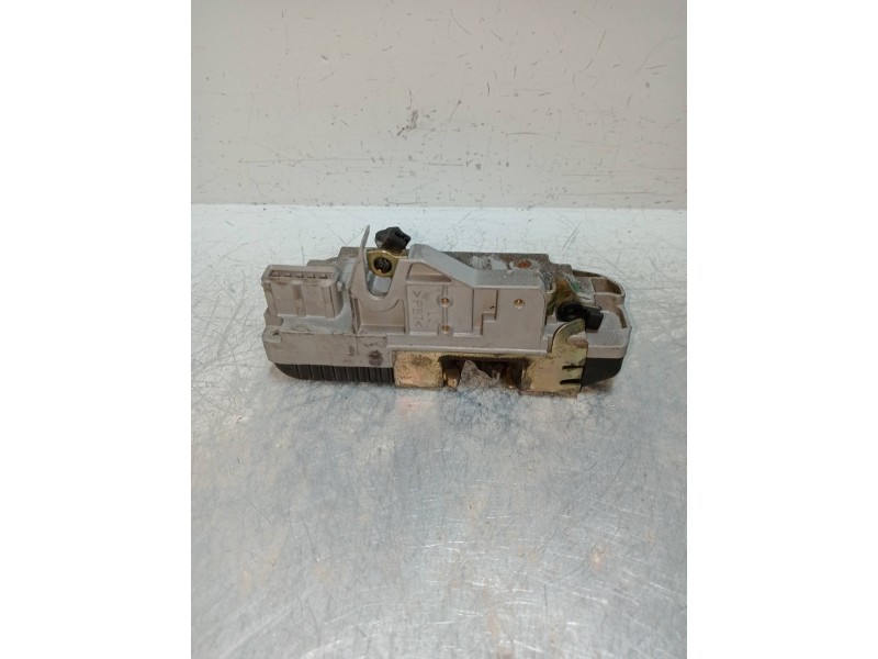 Recambio de motor cierre centralizado trasero izquierdo para peugeot 406 berlina (s1/s2) srdt referencia OEM IAM   95