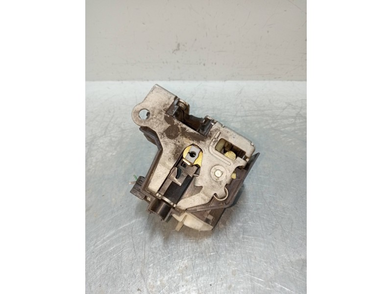 Recambio de motor cierre centralizado delantero derecho para renault clio ii fase ii (b/cb0) billabong referencia OEM IAM  3P 