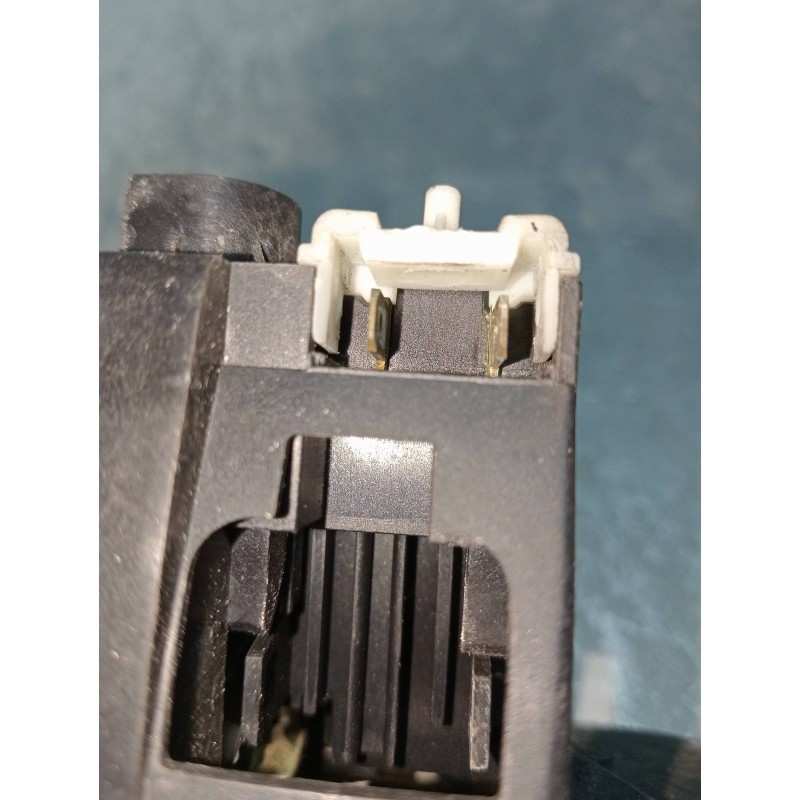 Recambio de motor cierre centralizado delantero derecho para renault clio ii fase ii (b/cb0) billabong referencia OEM IAM  3P 