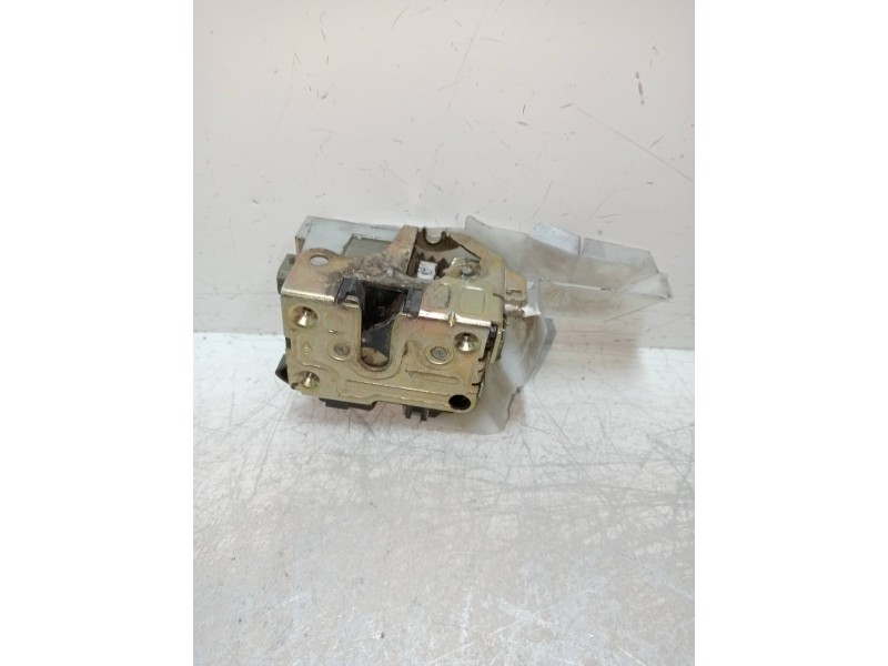 Recambio de motor cierre centralizado delantero derecho para renault clio ii fase i (b/cbo) 1.9 d referencia OEM IAM  5P 
