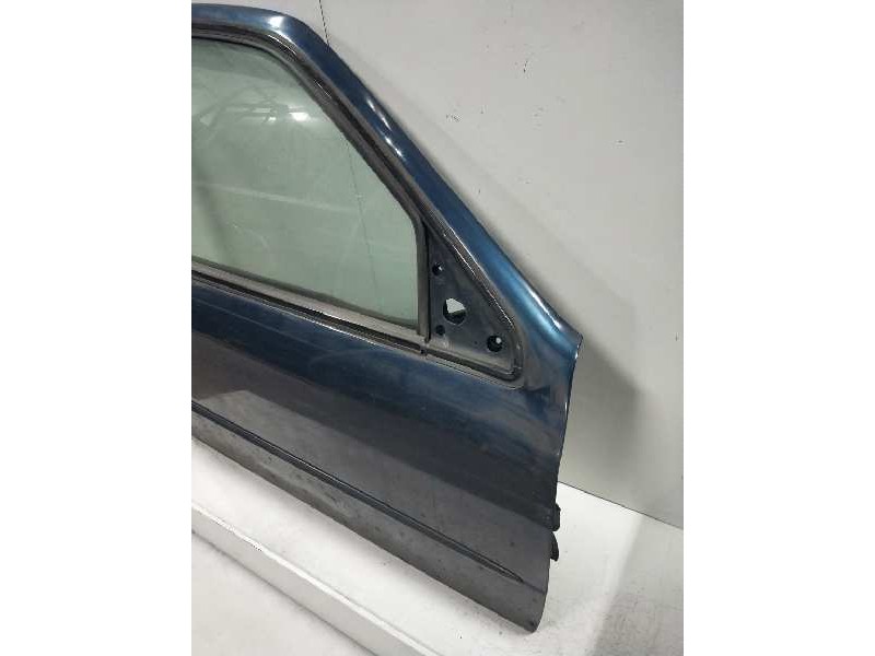 Recambio de puerta delantera derecha para ford scorpio berl./turnier referencia OEM IAM   