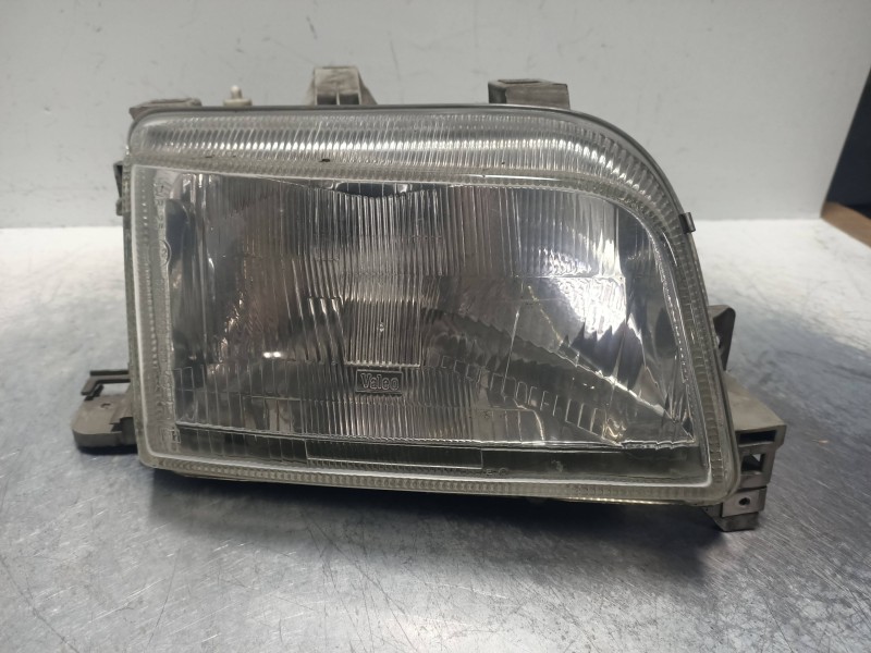 Recambio de faro derecho para renault clio i fase i+ii (b/c57) 1.2 alize referencia OEM IAM   