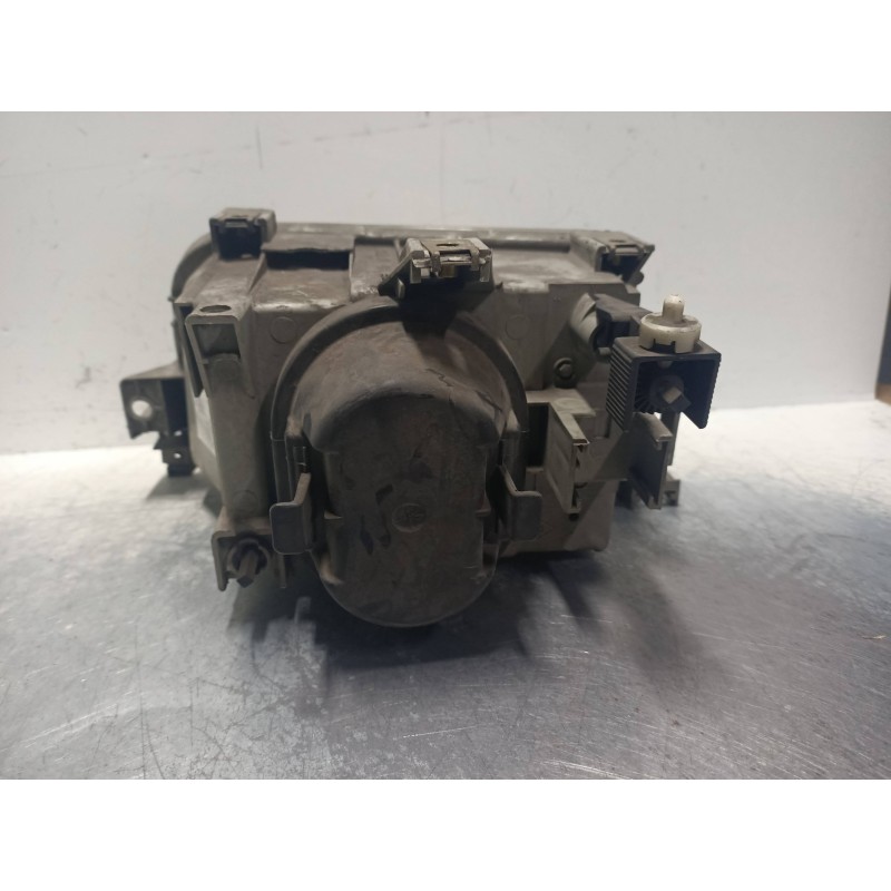 Recambio de faro derecho para renault clio i fase i+ii (b/c57) 1.2 alize referencia OEM IAM   