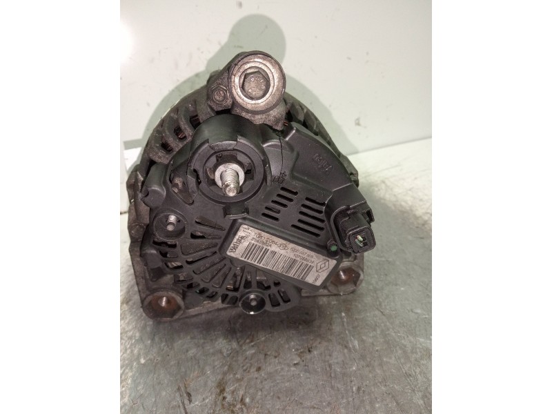 Recambio de alternador para nissan tiida (c11x/sc11x) acenta referencia OEM IAM 8200667608  