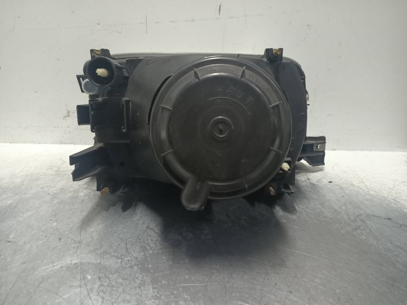 Recambio de faro izquierdo para renault 19 (b/c/l53) 1.9 d referencia OEM IAM 063023 7700786605 