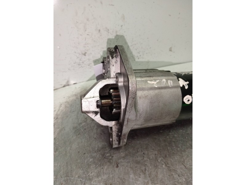 Recambio de motor arranque para nissan tiida (c11x/sc11x) acenta referencia OEM IAM 8200584675 M000T87881 