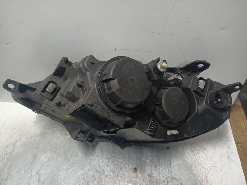 Recambio de faro derecho para peugeot 807 st pack referencia OEM IAM 89009181  