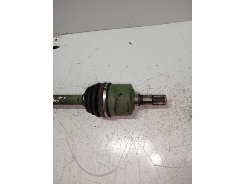 Recambio de transmision delantera izquierda para kia carnival ii 2.9 cdri ex referencia OEM IAM   