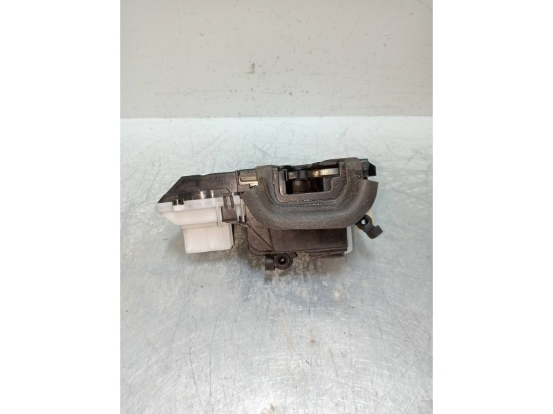 Recambio de motor cierre centralizado delantero derecho para peugeot 607 (s1) 2.2 referencia OEM IAM  4P 