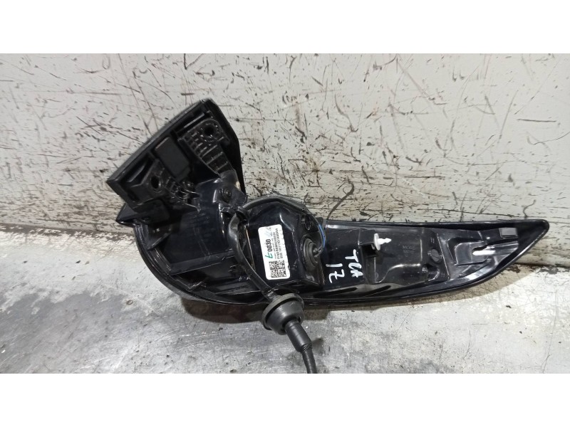 Recambio de piloto trasero izquierdo para mazda cx-30 selection 2wd referencia OEM IAM   