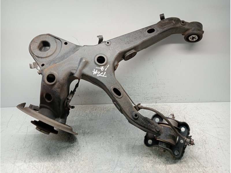 Recambio de mangueta trasera izquierda para toyota proace verso compact shuttle referencia OEM IAM 9807505080  