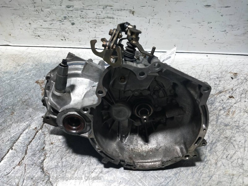 Recambio de caja cambios para hyundai accent (x3) 1.3 cat referencia OEM IAM HT2073 456564 
