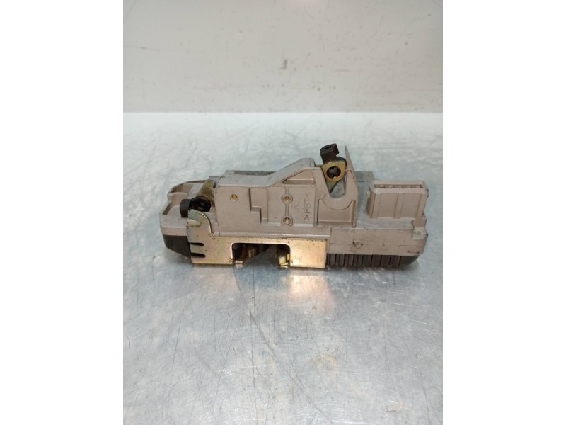 Recambio de motor cierre centralizado trasero derecho para peugeot 406 berlina (s1/s2) stdt referencia OEM IAM   4P