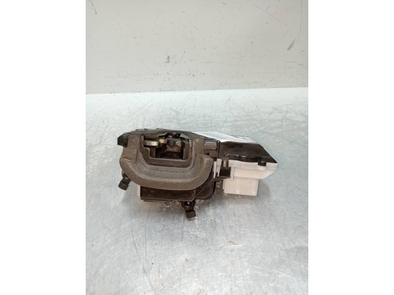 Recambio de motor cierre centralizado delantero derecho para peugeot 607 (s2) titanio referencia OEM IAM   4P