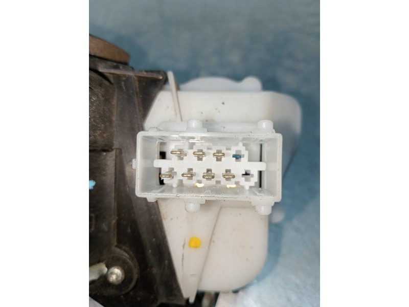 Recambio de motor cierre centralizado delantero derecho para peugeot 607 (s2) titanio referencia OEM IAM   4P