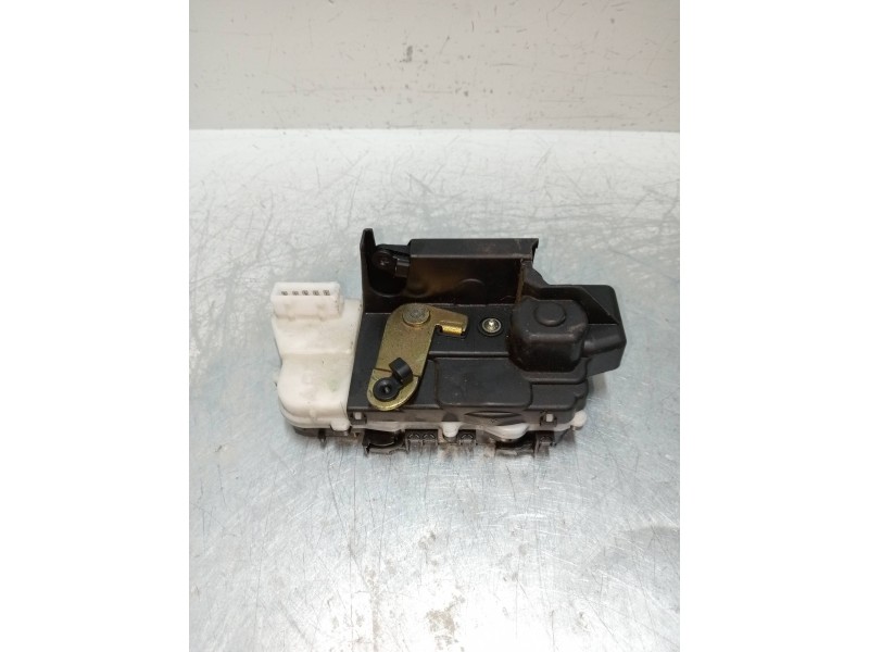 Recambio de motor cierre centralizado trasero derecho para peugeot 607 (s1) pack referencia OEM IAM   4P