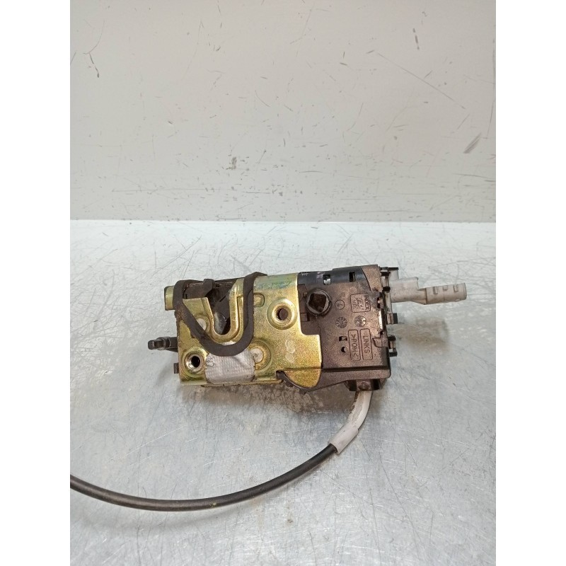 Recambio de motor cierre centralizado trasero izquierdo para peugeot 407 sw st sport pack referencia OEM IAM 9659854380  5P