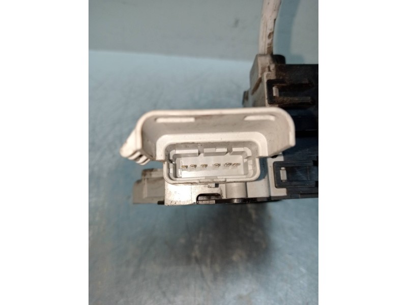 Recambio de motor cierre centralizado trasero izquierdo para peugeot 407 sw st sport pack referencia OEM IAM 9659854380  5P