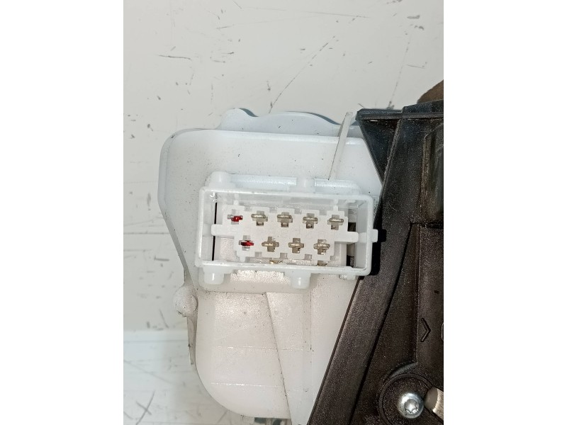 Recambio de motor cierre centralizado delantero izquierdo para peugeot 607 (s2) titanio referencia OEM IAM   4P