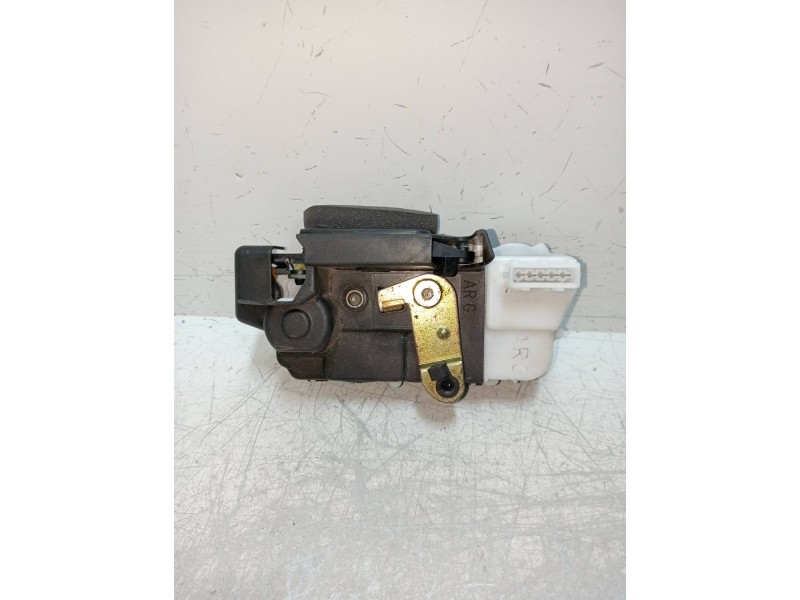 Recambio de motor cierre centralizado trasero derecho para peugeot 607 (s2) titanio referencia OEM IAM   4P