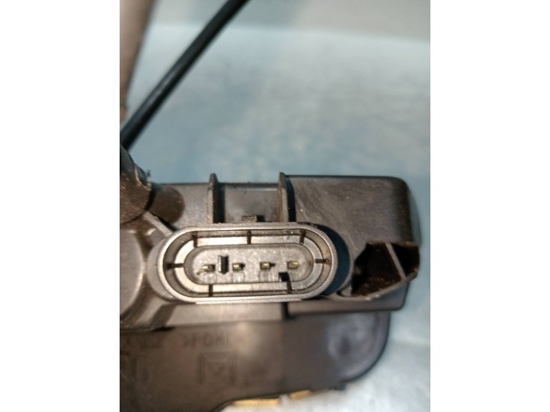 Recambio de motor cierre centralizado trasero izquierdo para renault laguna ii grandtour (kg0) dynamique referencia OEM IAM   5P