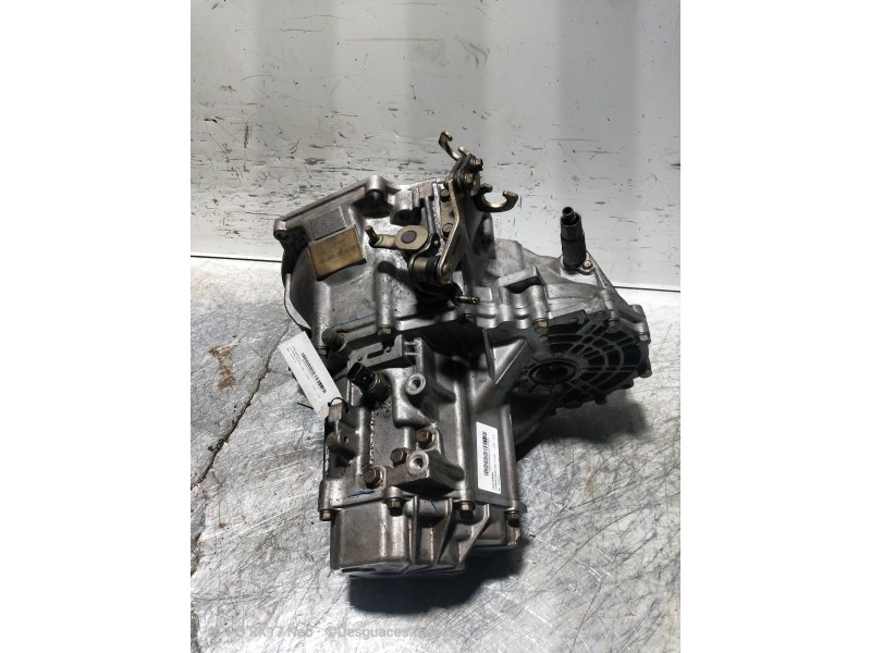 Recambio de caja cambios para hyundai accent (x3) 1.3 cat referencia OEM IAM HT2073 456564 