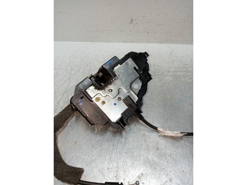 Recambio de motor cierre centralizado delantero derecho para renault megane iii berlina 5 p business referencia OEM IAM   5P