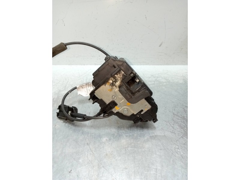 Recambio de motor cierre centralizado delantero derecho para renault clio iii 1.5 dci diesel cat referencia OEM IAM  5P 