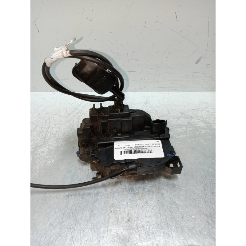 Recambio de motor cierre centralizado delantero derecho para renault clio iii exception 2 referencia OEM IAM  3P 