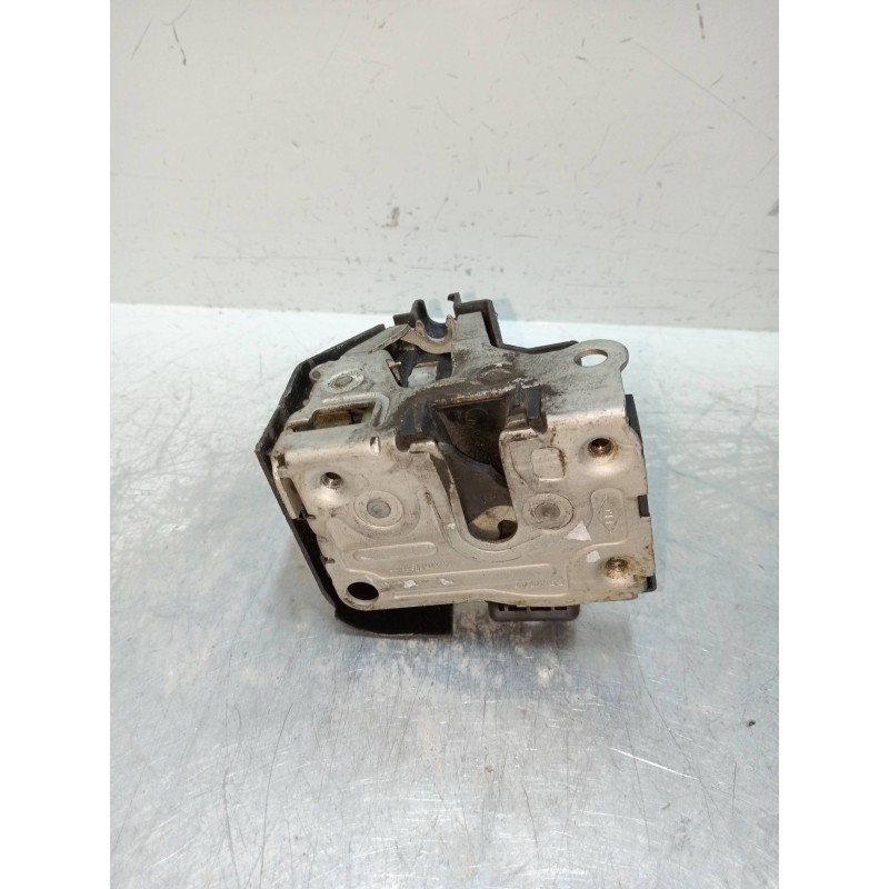 Recambio de motor cierre centralizado delantero izquierdo para renault clio ii fase ii (b/cb0) authentique referencia OEM IAM  3