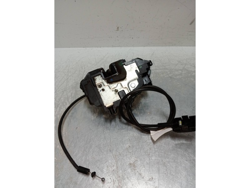 Recambio de motor cierre centralizado delantero derecho para renault clio iii dynamique referencia OEM IAM  3P 
