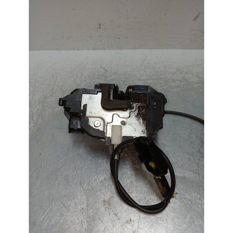 Recambio de motor cierre centralizado delantero izquierdo para renault clio iii confort dynamique referencia OEM IAM  5P 