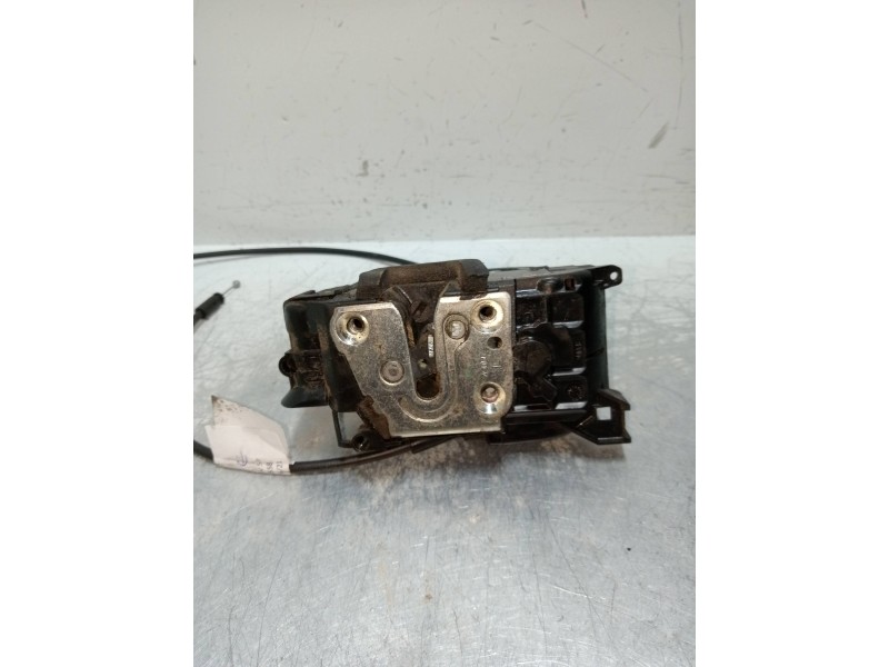 Recambio de motor cierre centralizado delantero izquierdo para renault clio iii 1.4 16v referencia OEM IAM  5P 