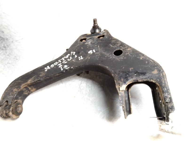 Recambio de brazo suspension inferior delantero izquierdo para mitsubishi montero (v20/v40) 3.5 v6 24v cat referencia OEM IAM   