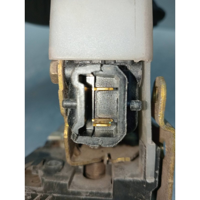 Recambio de motor cierre centralizado trasero derecho para renault megane i scenic (ja0) 1.9 turbodiesel cat (f8q-784) referenci