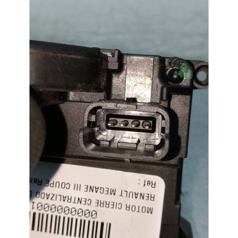 Recambio de motor cierre centralizado delantero derecho para renault megane iii coupe renault sport referencia OEM IAM   3P