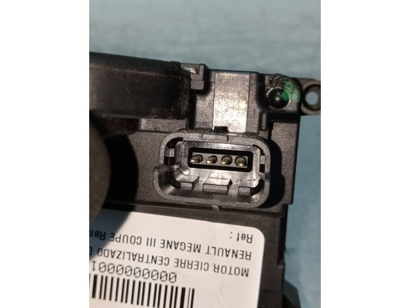 Recambio de motor cierre centralizado delantero derecho para renault megane iii coupe renault sport referencia OEM IAM   3P
