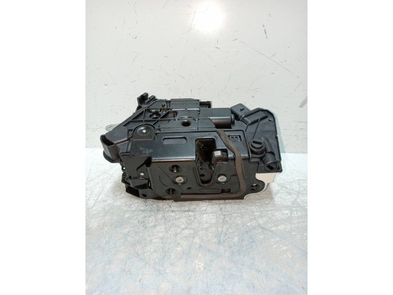 Recambio de motor cierre centralizado trasero derecho para skoda fabia (5j2 ) young referencia OEM IAM 46F1S4839016B  5P