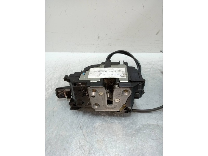 Recambio de motor cierre centralizado delantero derecho para renault megane iii coupe referencia OEM IAM 805020003R  5P