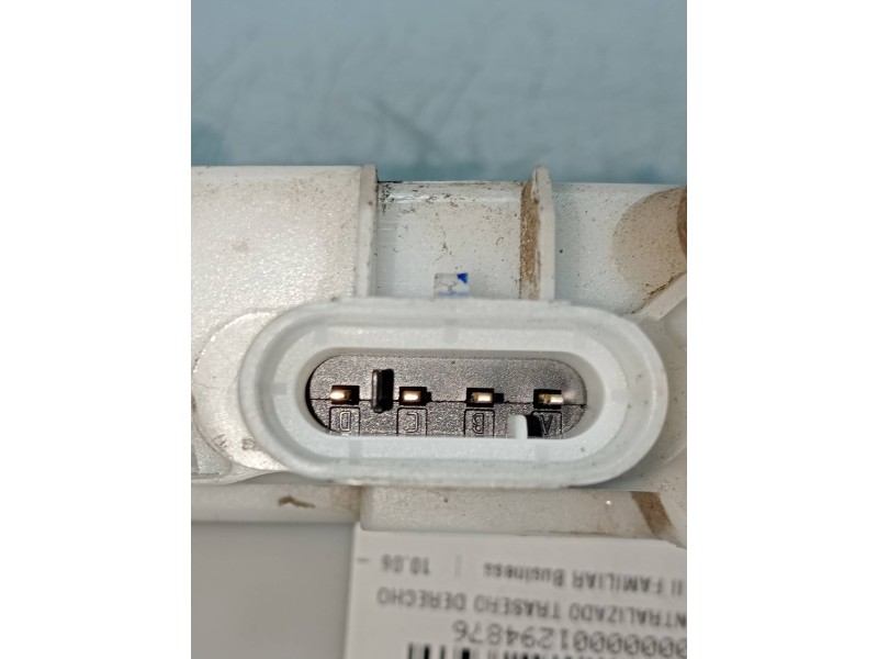 Recambio de motor cierre centralizado trasero derecho para renault megane ii familiar business referencia OEM IAM 2203071748D2  