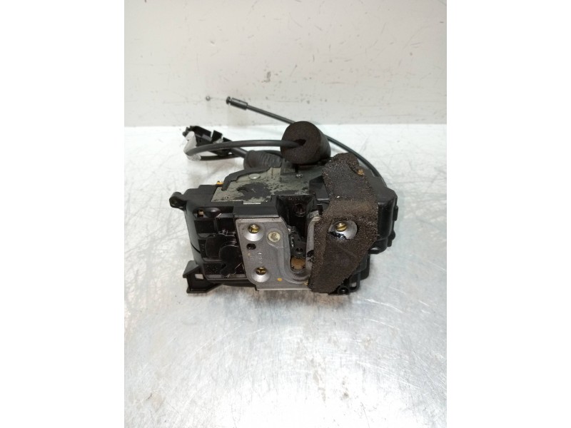 Recambio de motor cierre centralizado trasero derecho para renault megane iii sport tourer 1.5 dci diesel fap referencia OEM IAM