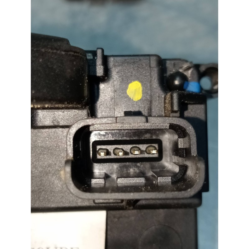 Recambio de motor cierre centralizado delantero derecho para renault megane iii coupe 1.5 dci diesel fap referencia OEM IAM 8050