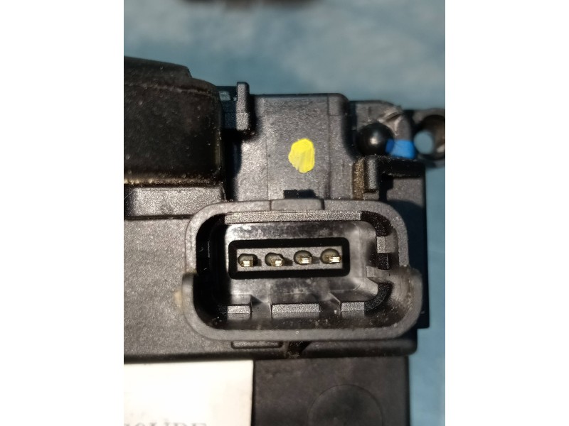 Recambio de motor cierre centralizado delantero derecho para renault megane iii coupe 1.5 dci diesel fap referencia OEM IAM 8050