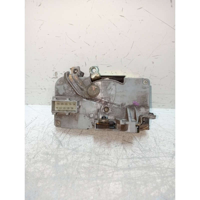 Recambio de motor cierre centralizado delantero izquierdo para peugeot 406 berlina (s1/s2) stdt referencia OEM IAM   4P