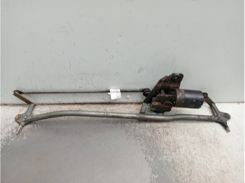 Recambio de motor limpia delantero para peugeot 405 berlina clim referencia OEM IAM   