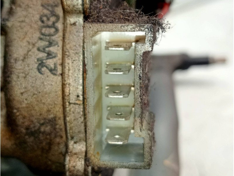 Recambio de motor limpia delantero para peugeot 405 berlina clim referencia OEM IAM   