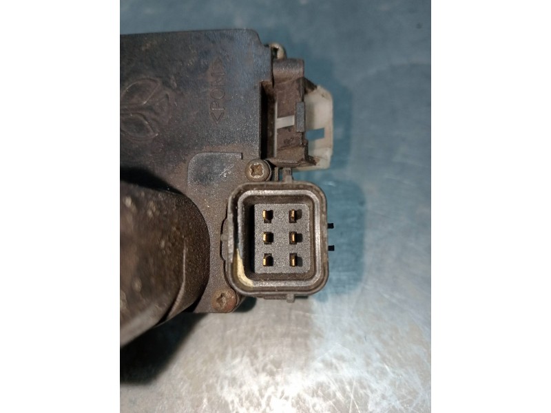 Recambio de motor cierre centralizado delantero izquierdo para mg rover serie 200 (rf) 1.4 16v cat referencia OEM IAM    Recambio de motor cierre centralizado delantero izquierdo para mg rover serie 200 (rf) 1.4 16v cat referencia OEM IAM