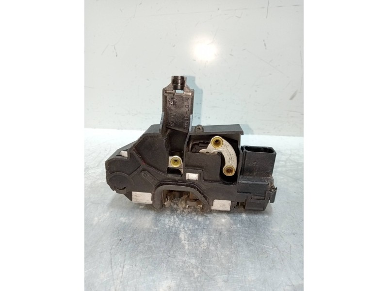 Recambio de motor cierre centralizado delantero derecho para saab 9-3 berlina 2.2 tid arc referencia OEM IAM   5P