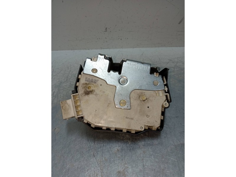 Recambio de motor cierre centralizado trasero izquierdo para mg rover serie 75 (rj) 2.0 cdt classic referencia OEM IAM   4P