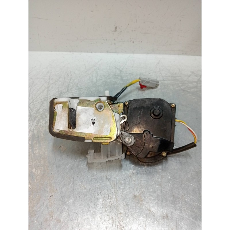 Recambio de motor cierre centralizado trasero izquierdo para mg rover serie 45 (t/rt) classic referencia OEM IAM FQM000170 4P 